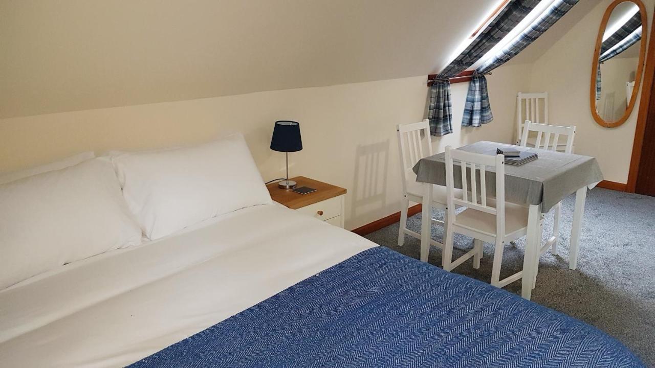 Moorside Rooms Borve  Exterior photo